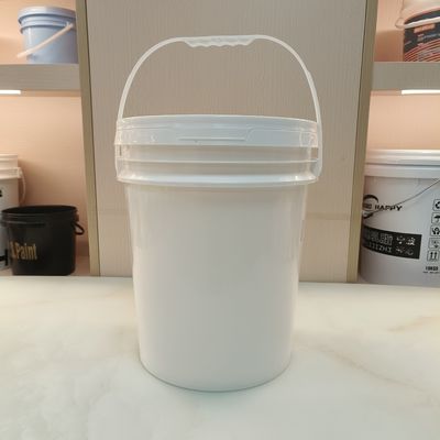 qualità  Leak Proof 5 Quart Plastic Paint Bucket Frost Resistant fabbrica