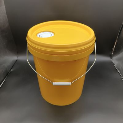 Bottile per lubrificanti industriali da 18 litri con ugello giallo impilabile