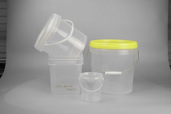 Bottile di plastica trasparente da 5 galloni con maniglia di metallo