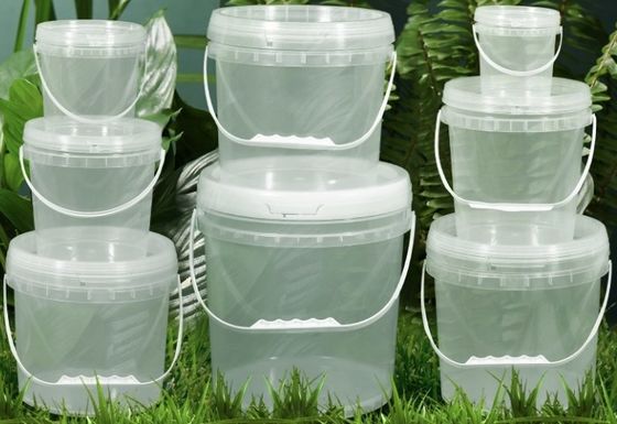 Botti di plastica trasparenti e customizabili