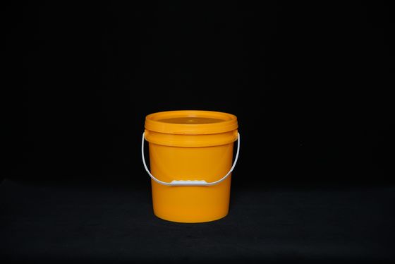 Bottine di plastica durevoli con coperchio per la produzione e lo stoccaggio degli alimenti