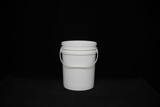 Bottile di plastica rotondo liscio con coperchio di sigillo di design leggero per una facile pulizia